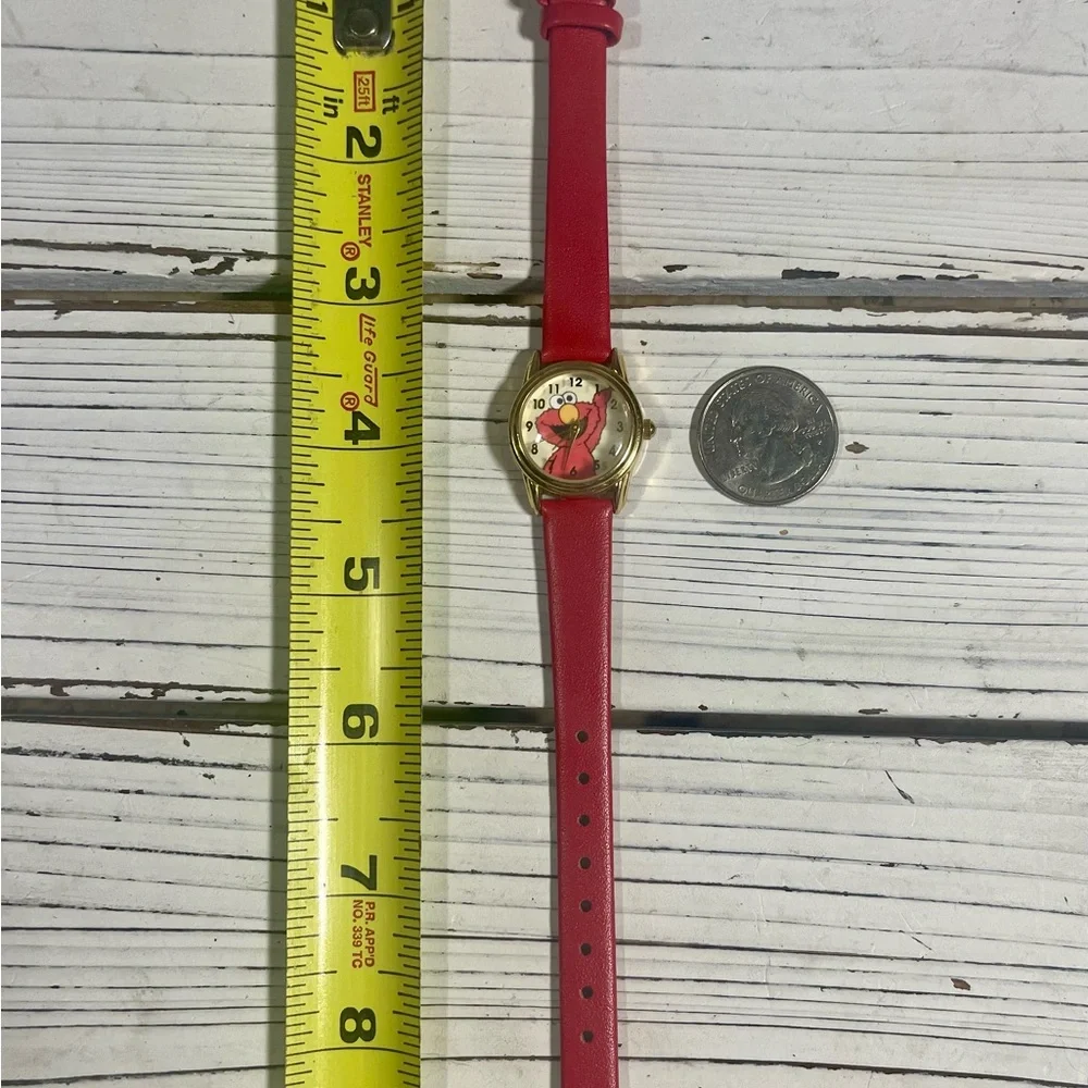 NEW BATTERY Vintage 90's Elmo Sesame Street Fantasma‎ Watch Red Leather Band